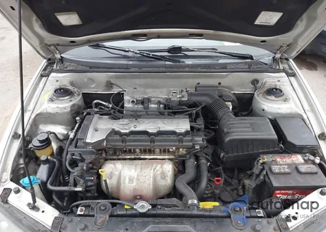 2001 Hyundai Elantra Gls z USA, uszkodzony, nr VIN KMHDN45D01U150315